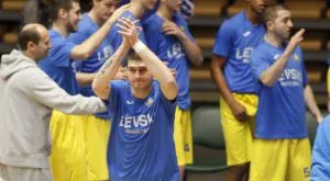 "Левски" се бори смело, но за една част Задар уби всеотдайните българи