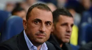 Омония уволни Ивайло Петев и го дава на съд