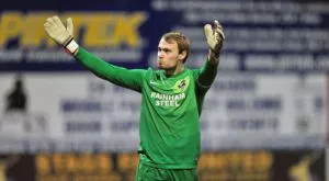 Дали не е прокоба: Двама вратари счупиха ръце в един мач