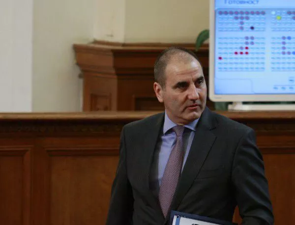 Адвокатът на Цветанов: Съдът прекрачи границите на разумния тон