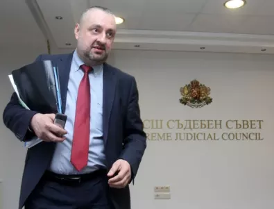 Заместникът на Сарафов постави условие да отиде да говори пред депутатите