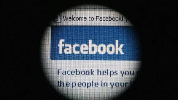 Facebook се срина, все още няма обяснение защо*