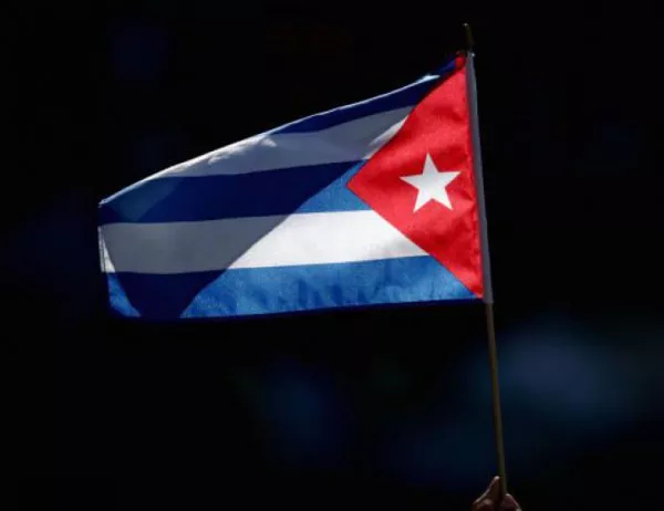 САЩ съкращават дипломатическата си мисия в Хавана след тайнствените звукови атаки