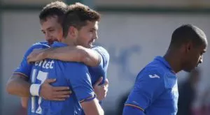 "Сините" разкараха двама, търсят купувач на още един 