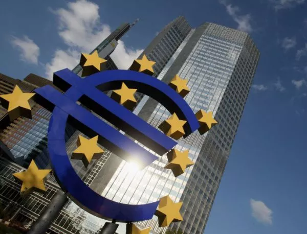 ЕЦБ отново вдигна тавана на помощта за гръцките банки 