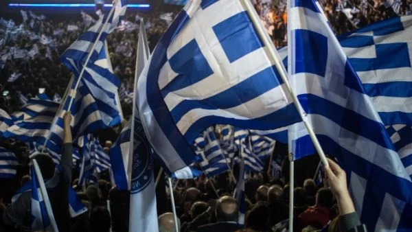 Въпреки раздвижването гърците не са спокойни за икономиката си 