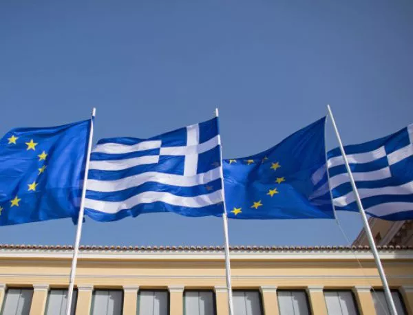 Заради новия кабинет: S&P постави кредитния рейтинг на Гърция под наблюдение 