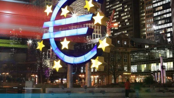 ЕЦБ пуска 60 млрд. евро за банките в Гърция
