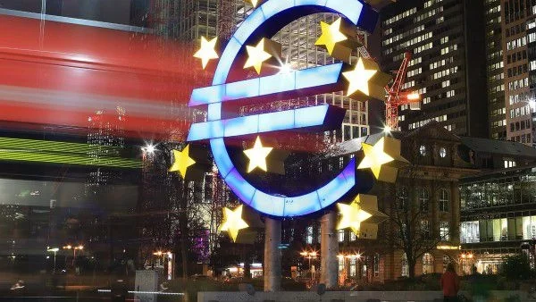 Китай иска Гърция да постигне споразумение с кредиторите си