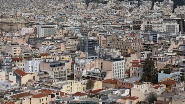 "Бизнес Инсайдър": Не богатите са проблемът на Гърция