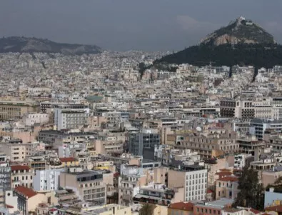 Българки са задържани заради вандалски действия в  музеи в Атина