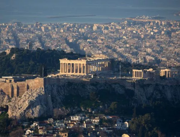 Какво става в Гърция?