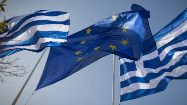 Европа се примири - ще изчака резултатите от гръцкия референдум