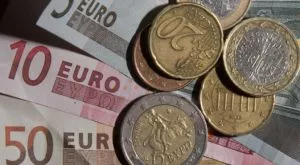 Осъдиха футболист на 2,5 години затвор