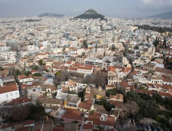 Вятърът се обръща: Гърците клонят към "Да"