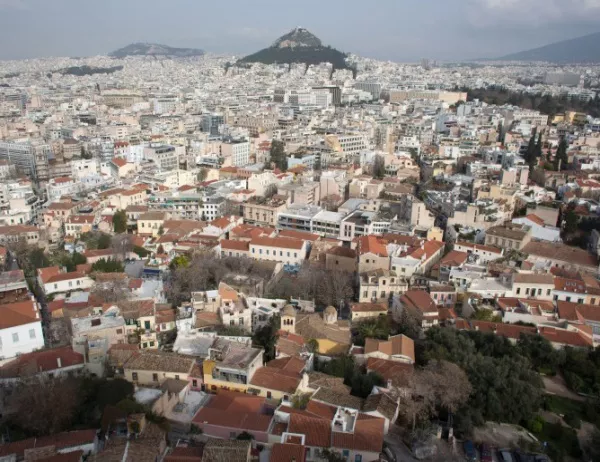 Гърция обвини "Файненшъл таймс" в клевета 