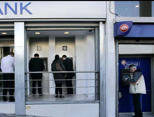 Дъщерните на гръцки банки у нас в най-лошия случай ще сменят собственика си, смята експерт