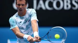 Бердих ще спори за титлата в Ротердам