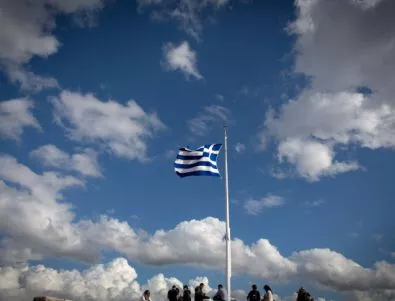 Гърция клекна пред кредиторите 