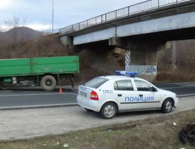 Верижна катастрофа затапи Е-79 край Благоевград