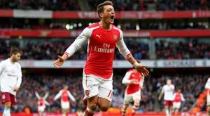 Йозил се развихри при най-голямата победа на Арсенал през сезона 
