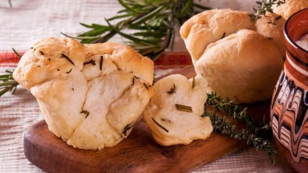 Домашни билкови хлебчета