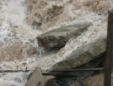 Трагедия в Колумия: Над 250 души загинаха след кален поток