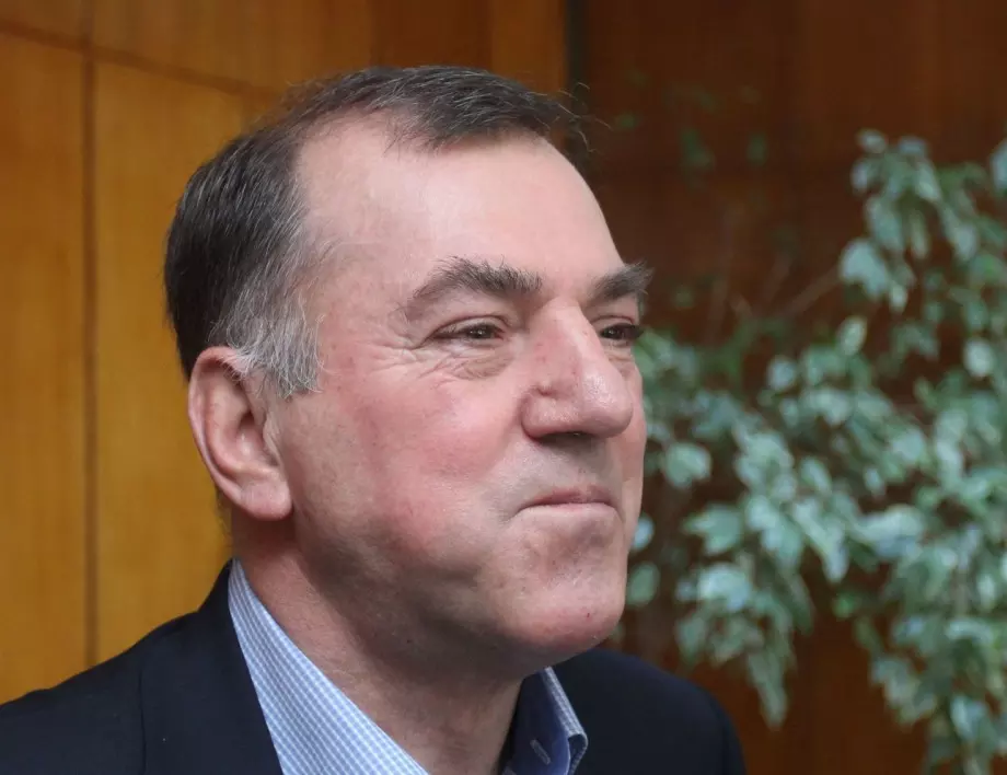 Почина бившият финансов министър Стоян Александров