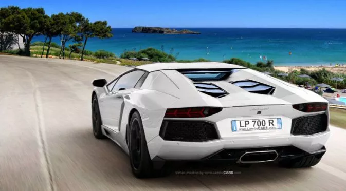 ВИДЕО: Роналдо бръмчи със снежнобяло Lamborghini Aventador