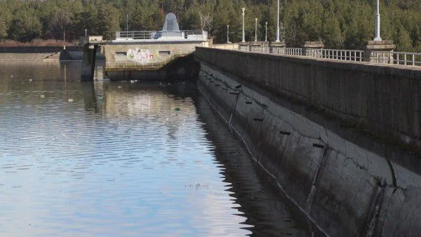 Държавната агенция за метрологичен и технически надзор поема контрола над язовирните стени