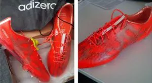 Кукоч дразни с бутонките на Бейл