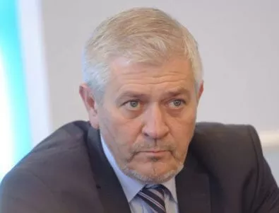 Шарков призна, че Спешна помощ в малките населени места не е спешна