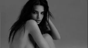 СНИМКИ (18+): От сърфистка до мъжки блян, актриса и момиче на SI