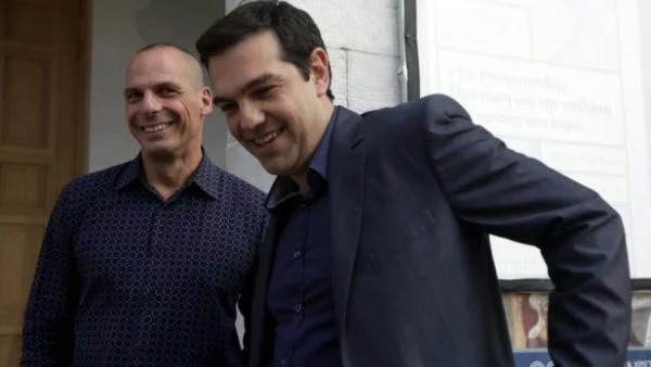 Гърция продължава да е решена да не спазва плана за финансови икономии