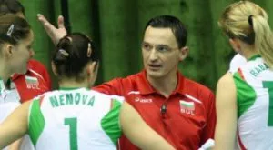 Селекционерът на жените подписа в Турция