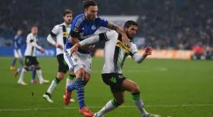 Шалке удари Борусия (М) и се изкачи до топ 3 