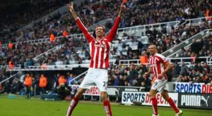 Стоук измъкна точката на "Сейнт Джеймсис парк"