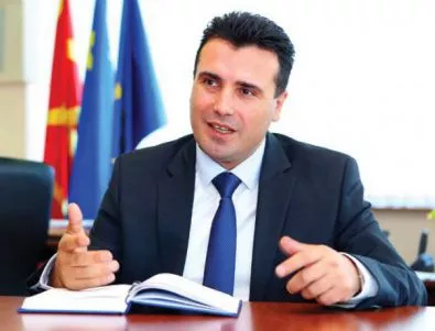 Заев: Оставките са крачка към края на Груевски