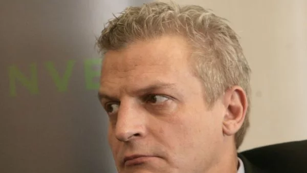 Москов: Болниците не трябва да са търговски дружества