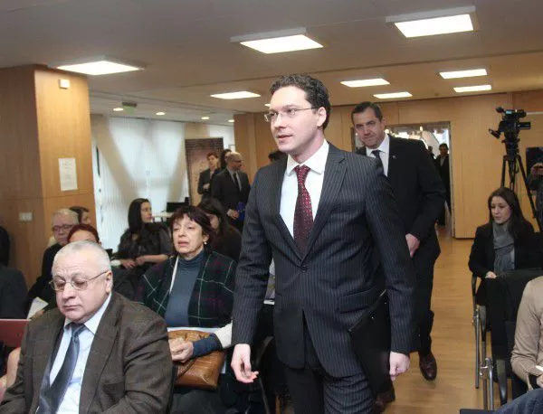 Комисията по външна политика отхвърли новия заем за 16 млрд. лева 