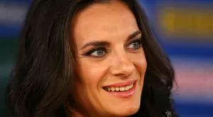 Голямата Исинбаева се завръща