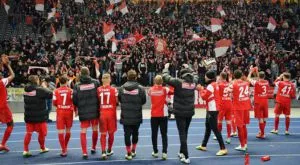 Фрайбург и Падерборн отлепиха от изпадащите