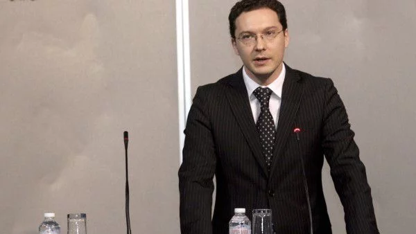 Митов: Парламентът ще разглежда мерки за повишаване на наказанията за трафик на хора