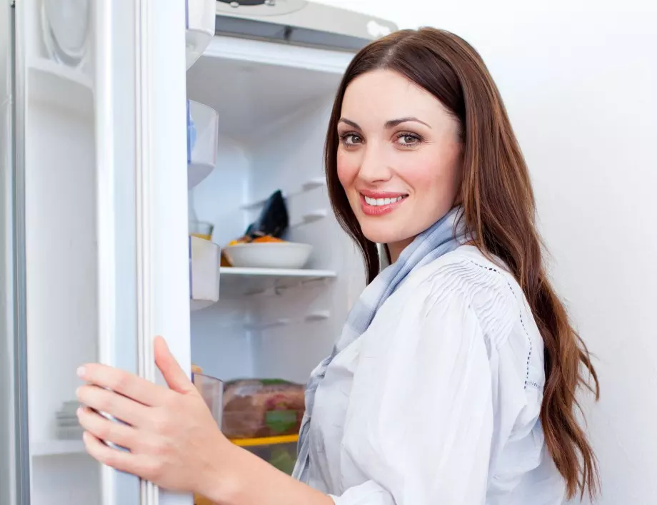 Топ трикове за премахване на неприятната миризма от хладилника