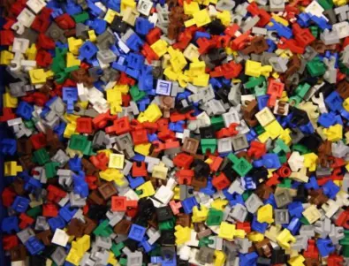 Частица от  „Лего“ се крие в носа на момче  2 години 