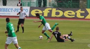 Ще резне ли Берое главата на Дерменджиев в "зеленото" дерби?