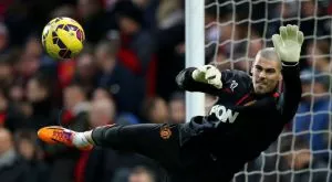 Виктор Валдес намери спасителен пристан