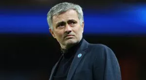 Псувнята към Ева ще излезе през носа на Моуриньо