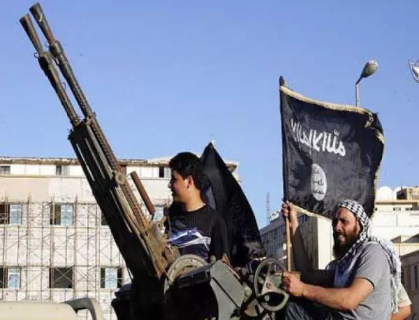 Шефът на военното разузнаване на САЩ предупреди: ИД ще увеличи броя на атентатите