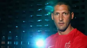 {{ otherArticle[0].article.title }}